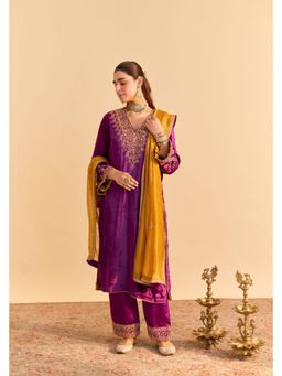 Sheetal Batra - Aynaz - Silk Velvet Deep Purple Kurta And Salwar With Heavy Dupatta