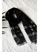 Black color option, Currently selected