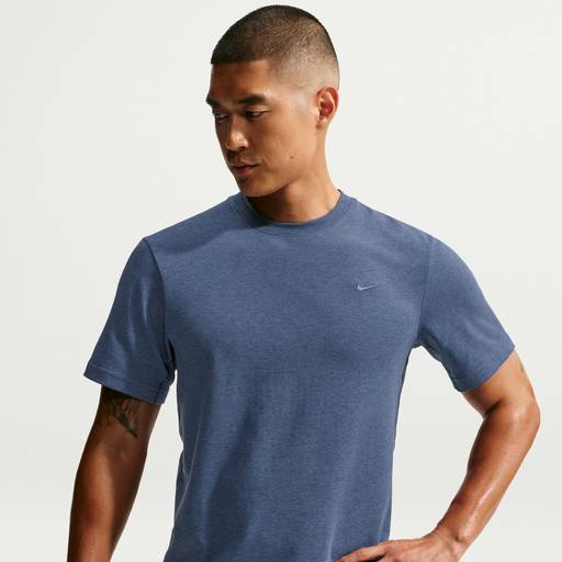 Nike Dri-FIT Primary - Men's Training T-shirt