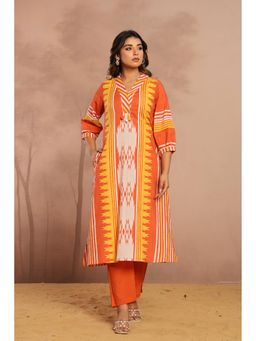 Varanga - Geometric Border Kurta with Pant