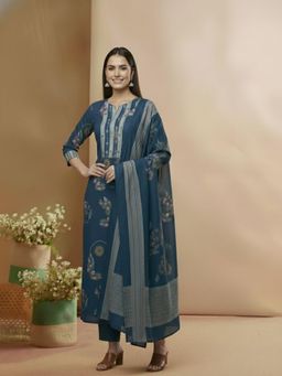 Varanga - Floral Kurta with Pant and Dupatta