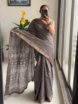 Suha - Brown Beautiful Bagru Printed Saree with unstitched blouse