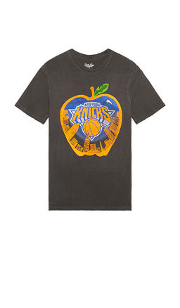 Junk Food - Knicks Big Apple Vintage Tee