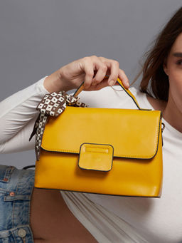 Haute Sauce - Structured Flap Handbag with Detachable Strap - Yellow