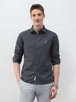 U.S. POLO ASSN. - Men's Twill Vertical Striped Shirt