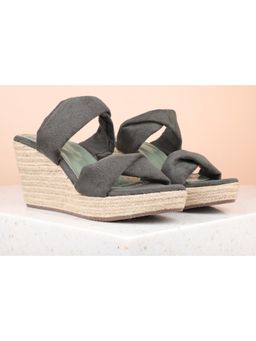 Inc.5 - Solid Grey Wedges