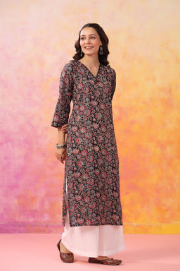 DIMPLE DESIGN STUDIO - Black Ajrakh Straight Kurta
