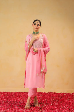 DIMPLE DESIGN STUDIO - Madiha Pink Georgette Suit Set
