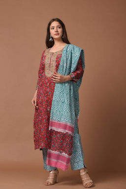 DIMPLE DESIGN STUDIO - Red Gota Suit Set