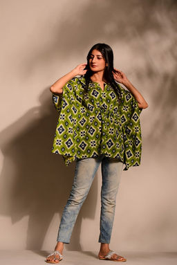 DIMPLE DESIGN STUDIO - Green Ikkat Kaftan
