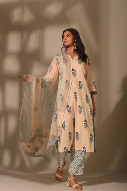 DIMPLE DESIGN STUDIO - Turquoise Mughal Suit Set