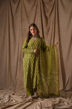 DIMPLE DESIGN STUDIO - Olive Green Dabu Suit Set
