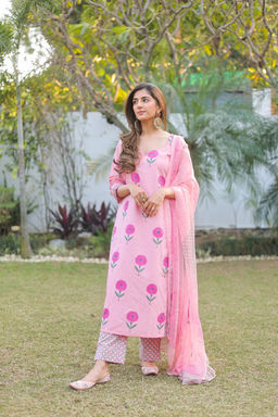 DIMPLE DESIGN STUDIO - Dusty Pink Cotton Straight Suit