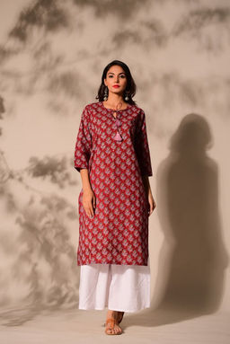 DIMPLE DESIGN STUDIO - Women Maroon Ajrakh Kurta