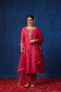 DIMPLE DESIGN STUDIO - Fuchsia Chanderi Gota Suit Set