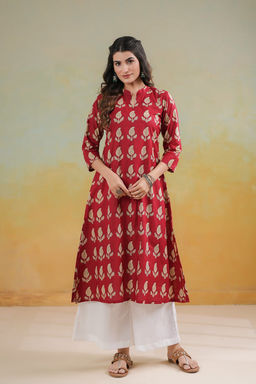 DIMPLE DESIGN STUDIO - Red Paisley A-line Kurta