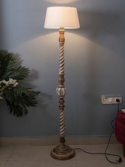 Homesake - Twister Antique Wooden Floor Lamp White