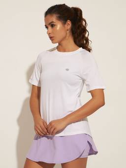 CLOTHWIK - Women Solid Fitted Workout T-Shirt White T-Shirt
