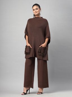 Mafadeny - Women's High-Neck Poncho with Faux Fur-Trimmed Pockets