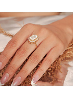 Srikala - White Oval Classic Roshni Ring