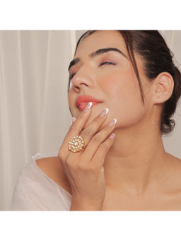 Srikala - White Classic Monochrome Ring