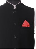 Red color option, Sold out, Currently selected