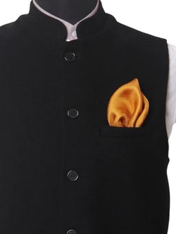 CHOKORE - Men Solid/Plain Gold Pocket Square