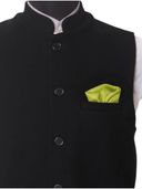 Green color option, Sold out, Currently selected