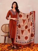 Maroon color option, Currently selected