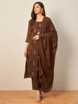 CHETI - Brown Embroidered Mulmul Kurta with Pant and Dupatta