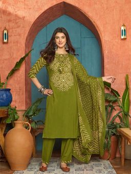 Stylum - Green Printed Cotton Straight Kurta with Pant and Dupatta