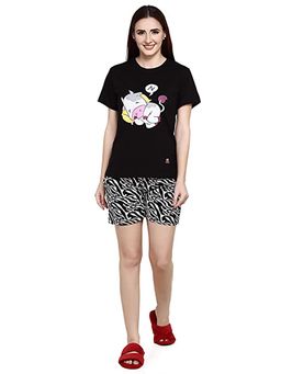 evolove - Black Printed T-Shirt and Shorts