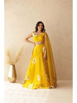 DEASHA INDIA - Hiral Yellow Hand Painted Lehenga with Blouse and Dupatta (Set of 3)
