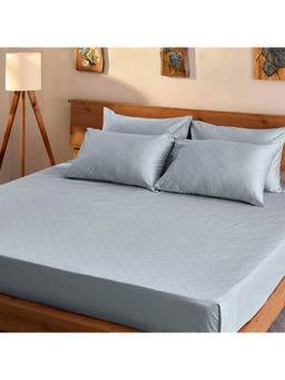 Unalome - Arctic 300 Tc Flat Bedsheet with Two Pillow Covers