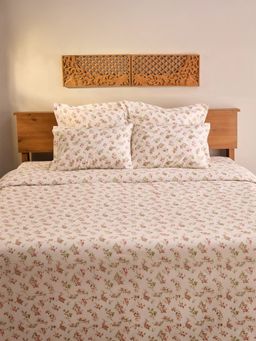 Unalome - Blooms Delight 200 Tc Single Flat Bedsheet with Two Pillow Covers