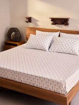 Unalome - Royal Charm 200 Tc Flat Bedsheet with Two Pillow Covers