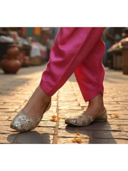 Jutti Express - Women Golden Dabka Work Juttis