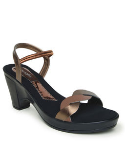 VALIOSAA - Solid Metallic Sandals