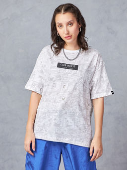 Bewakoof - Air 1.0 Official Peanuts Women's White Snoopy All Over Printed Oversized T-shirt