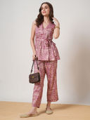 Pink color option, Sold out, Currently selected