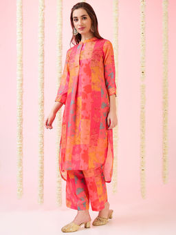 Globus - Women Multicolour Floral Print Mandarin Collar Straight Kurta and Pant (Set of 2)