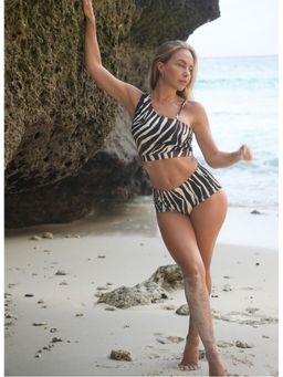 Keepfit - Women's Print Crop Top With Brief & Skirt