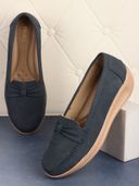 Navy Blue color option