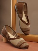Brown color option, Currently selected