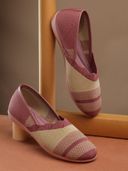 Pink color option, Currently selected