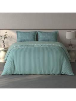 SPACES - Fiora Light Green Geometric 100% Cotton Large Bedsheet with Pillow Covers