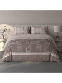 SPACES - Fiora Light Taupe Geometric 100% Cotton Large Bedsheet with Pillow Covers