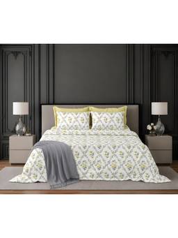 Sparsh - Dhola Maru Multi-Color Double Bedsheet with Pillow Covers