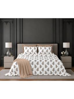 Sparsh - Dhola Maru Multi-Color Double Bedsheet with Pillow Covers