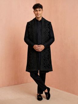 Vastramay - Men Black Rayon Sequin Embroidered Sherwani With Pant And Embroidered Velvet Dupatta